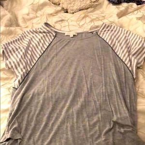 Suzanne Betro Gray Striped Sleeve Tee